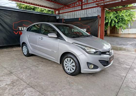 HYUNDAI HB20S 1.6 COPA DO MUNDO 16V FLEX 4P AUTOMÁTICO